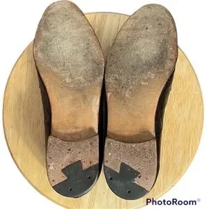 Bally | Shoes | Bally Vigo Brown Leather Tassel Loafers Size  display picture 1